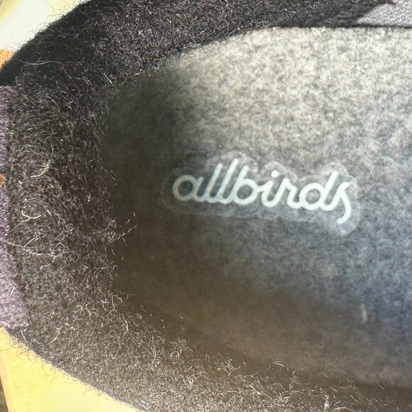 Allbirds women's black Wool Runners in box Size 6 - Picture 9 of 9